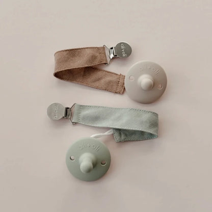 Ali & Oli Linen 3 Pack Pacifier Clips